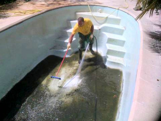 Nettoyage piscine